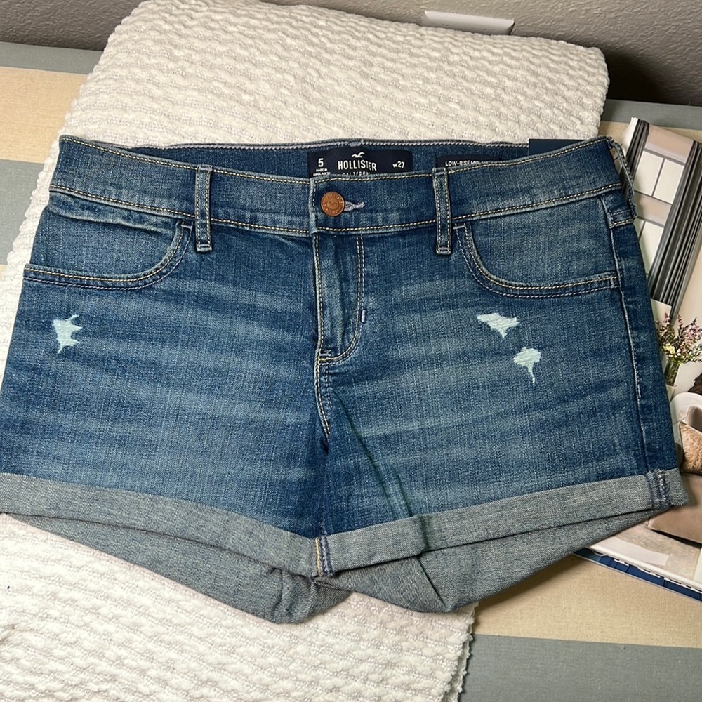 HOLLISTER Low Rise Midi Short